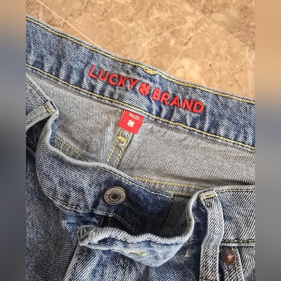 Mens Lucky Brand Jeans Sz 36/32 - Picture 2 of 3